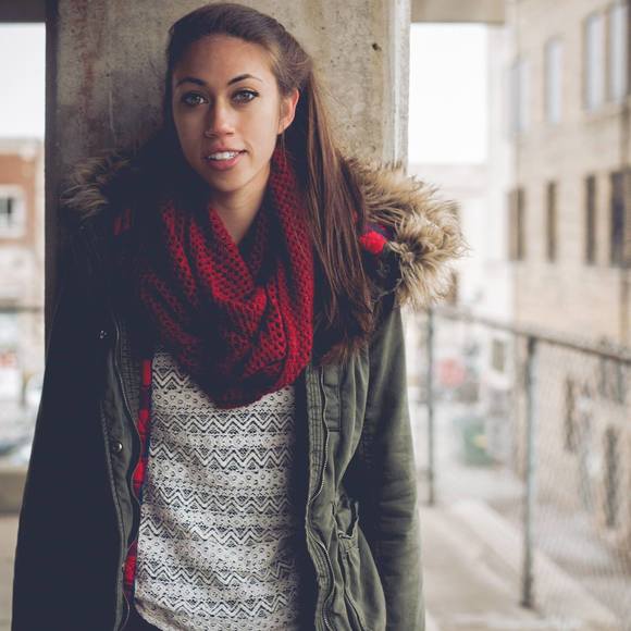 Meet your Posher, Sarah - Picture 1 of 1